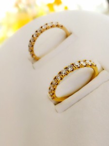 PG and YG half eternity ring