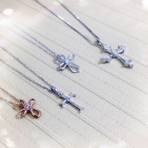 cross necklace