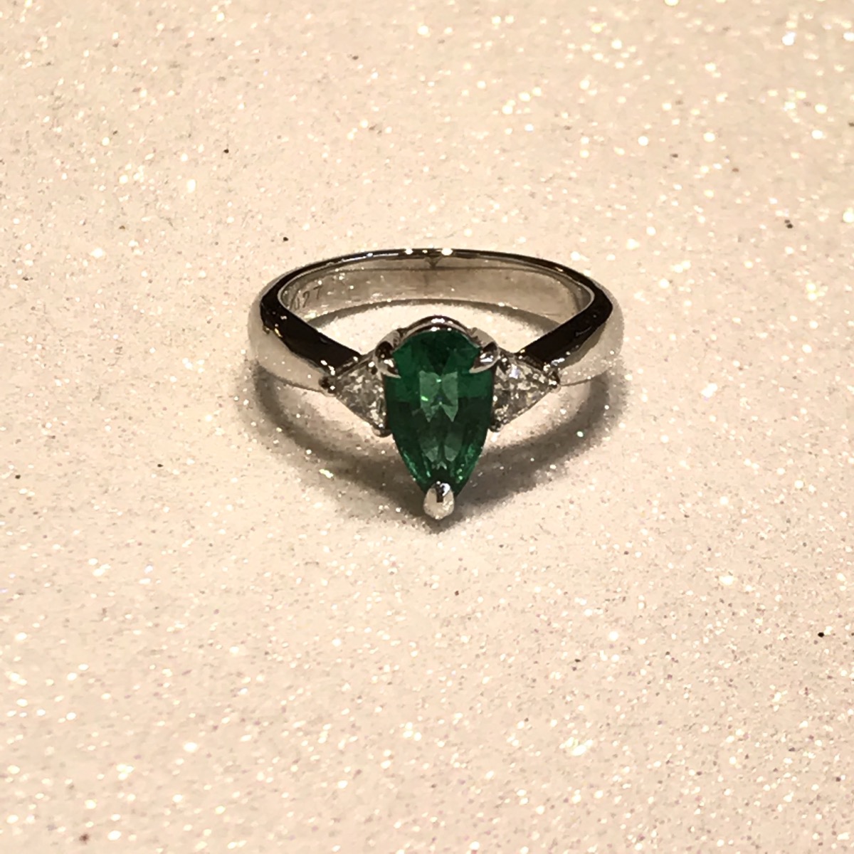 PT900 1.06ct & 0.27ct Emerald Ring