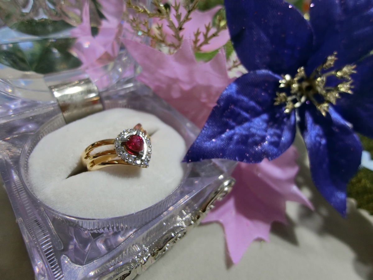 K18YG ruby ring