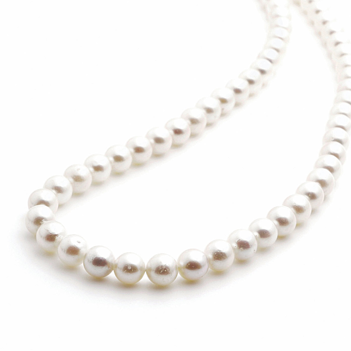 Akoya Pearl