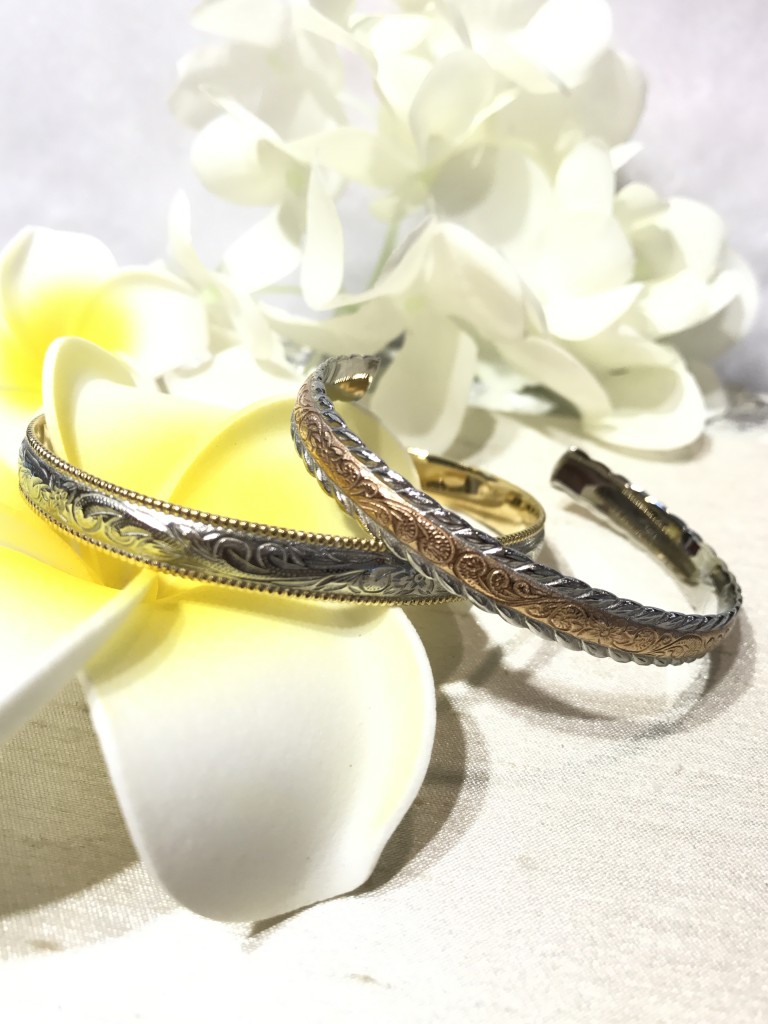 Two tone bangles carved with Hawaiian Motifs