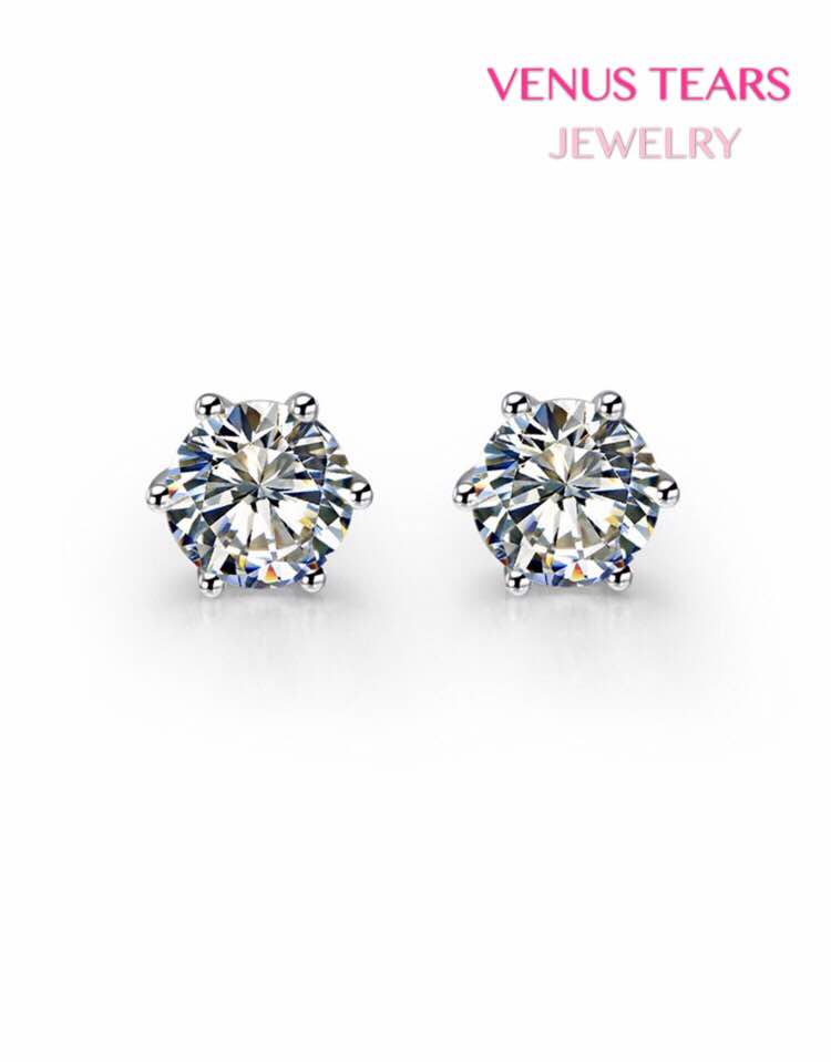 K18 DIAMOND EARRING