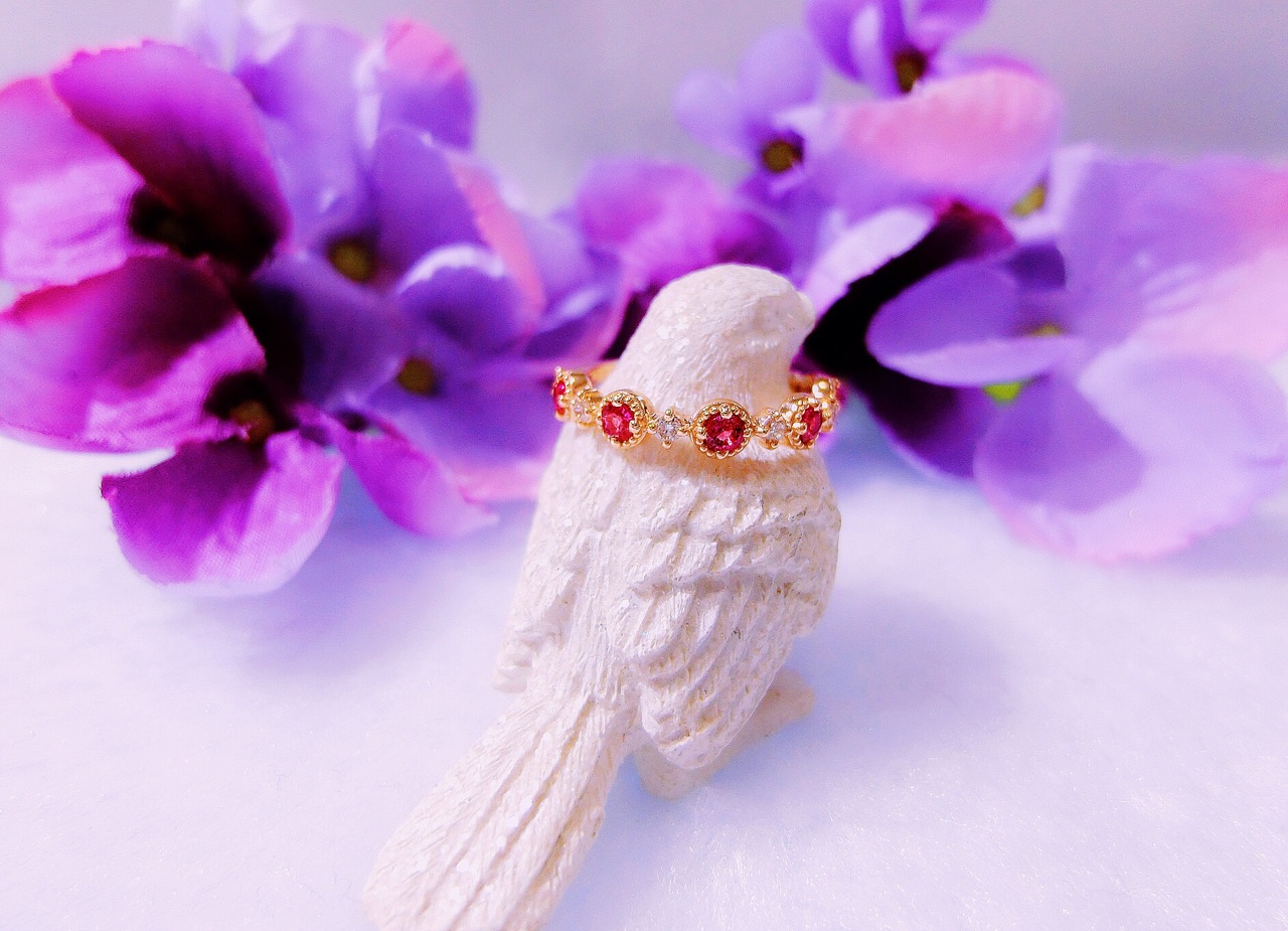 LUKINA RUBY PINKY RING