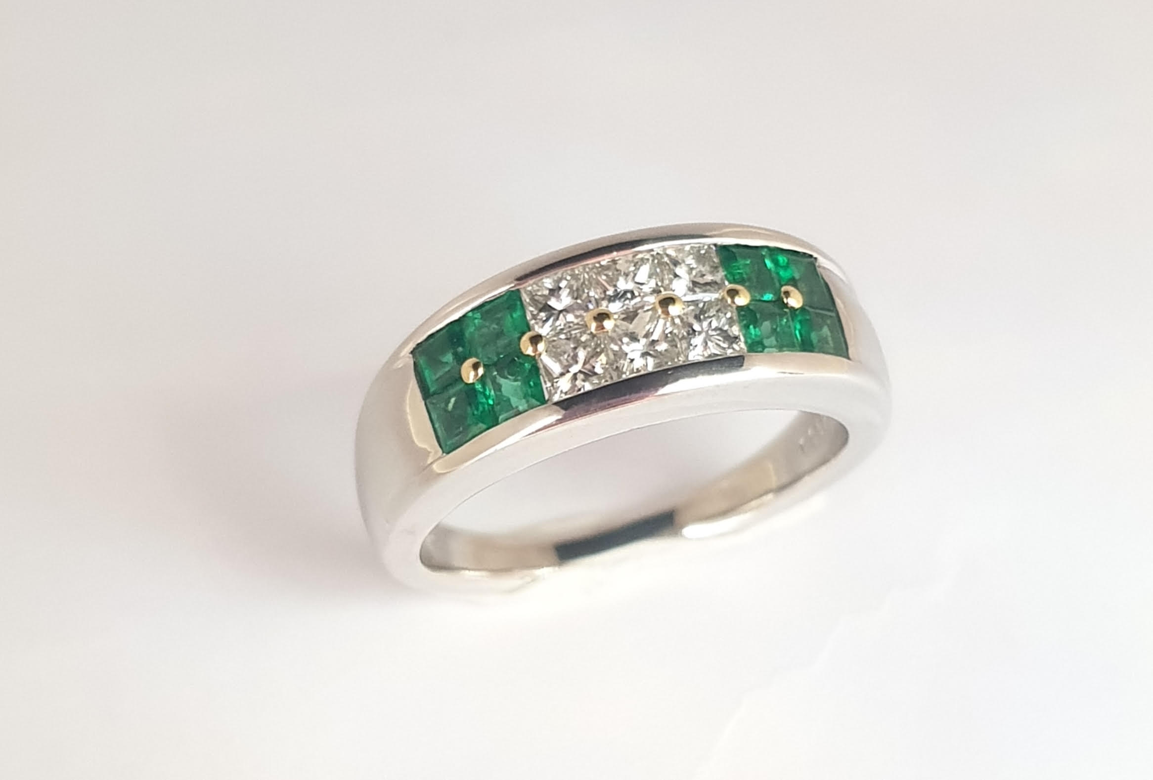 Attractive Emerald Ring - VENUS TEARS carry unique designs and