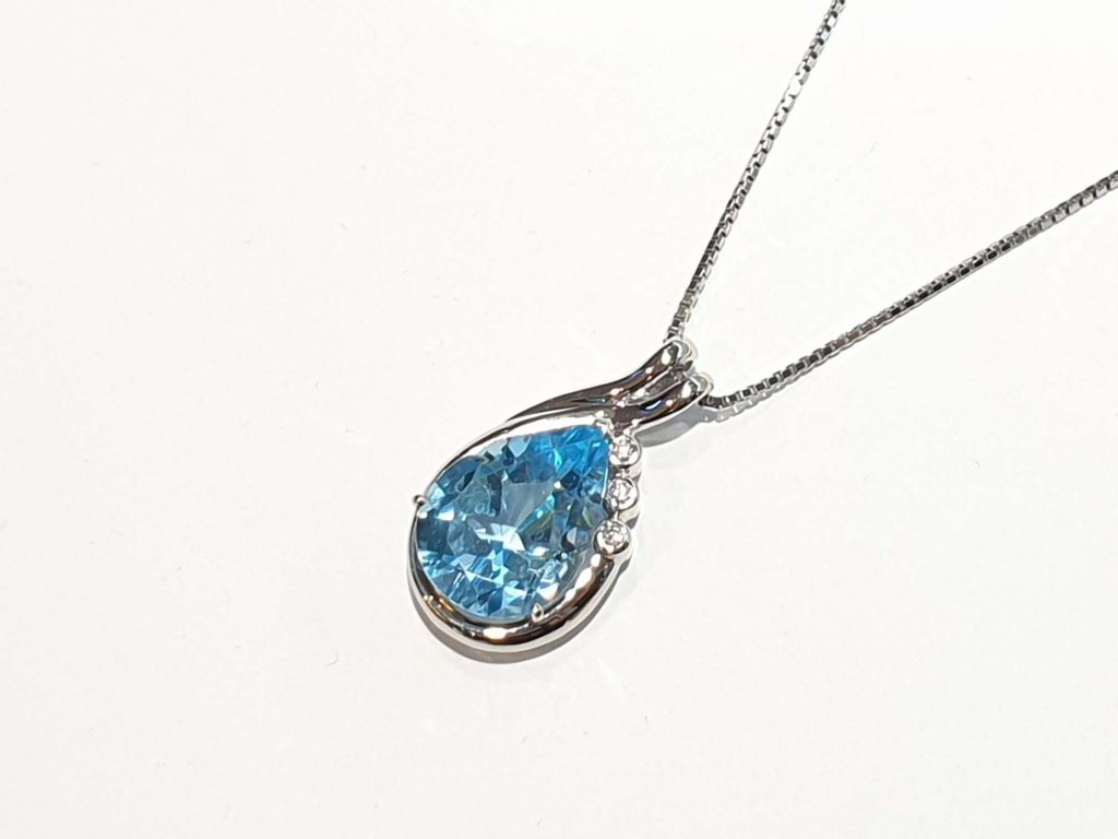 topaz stone necklace